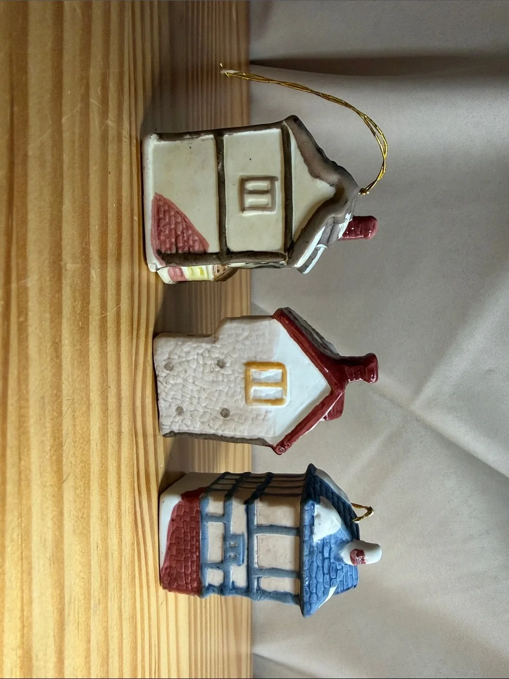 Vintage House of Lloyd Old English Village Ornaments Set of 3 Boxed